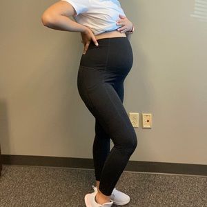 Fabletics Black Pregnancy Leggings